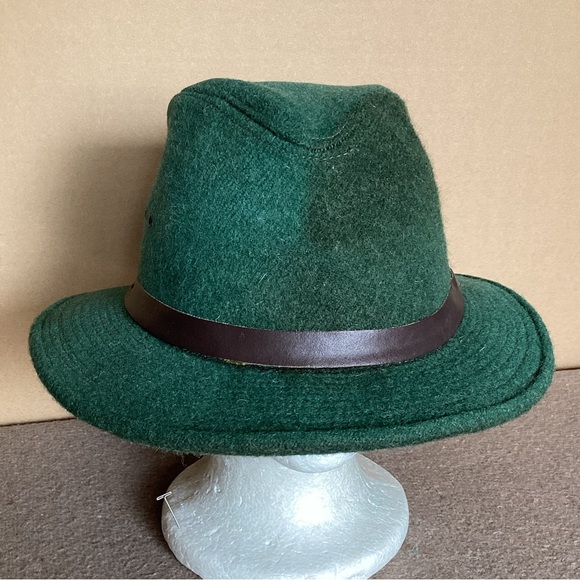 Vintage CC Filson mackinaw wool packer hat size large Made in USA Forest Green